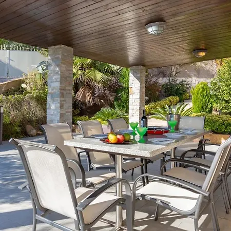 2 Garb - * Lloret de Mar